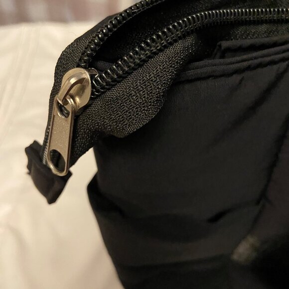 Women's Black Quilted Shoulder Bag - Picture 7 of 8